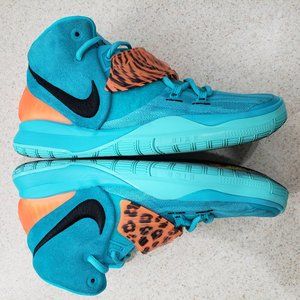 Nike Kyrie 6 Irving Animal Print sz 7y Oracle Aqua